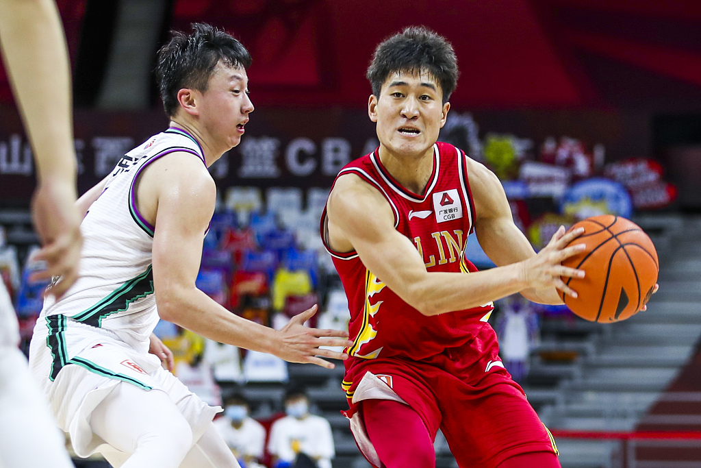 圣安东尼奥马刺内部会议纪要流出——国际比赛日队长鼓劲，CBA常规赛使命明确，轮换策略成焦点的简单介绍-竞技宝登录