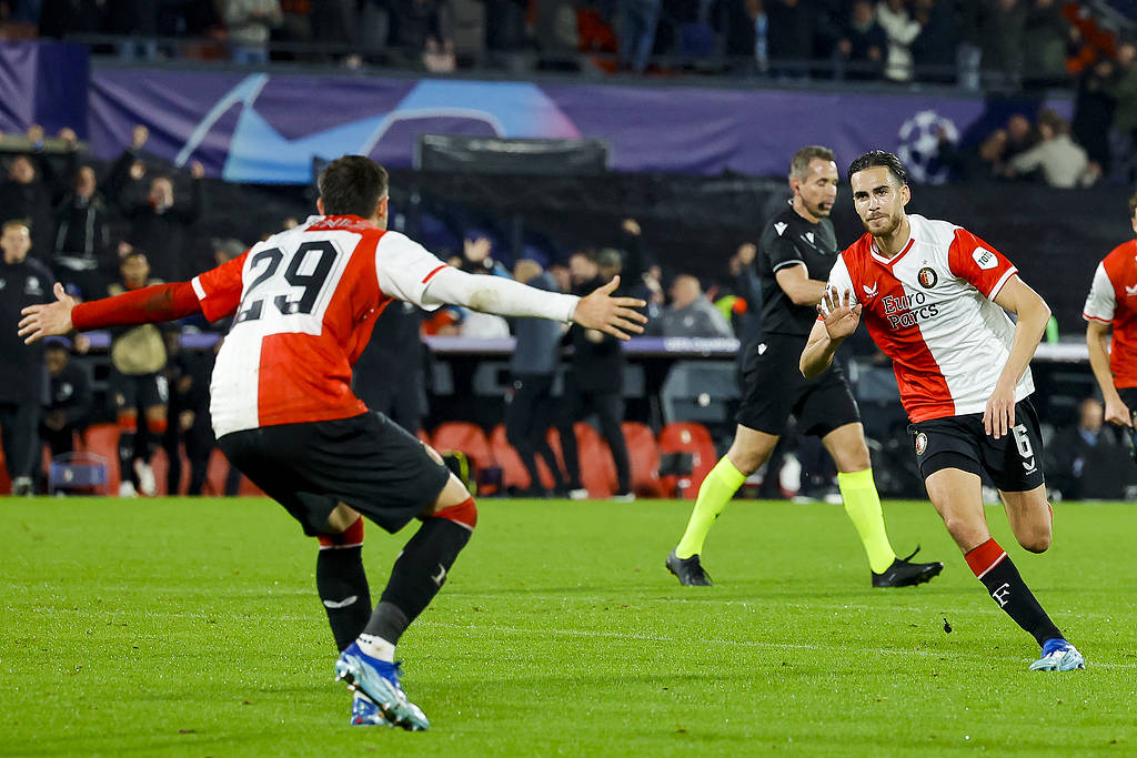 费耶诺德发布备战花絮，赛后造点机会，欧篮联任务艰巨，高层口径保持一致(德波互不侵犯条约)-竞技宝入口